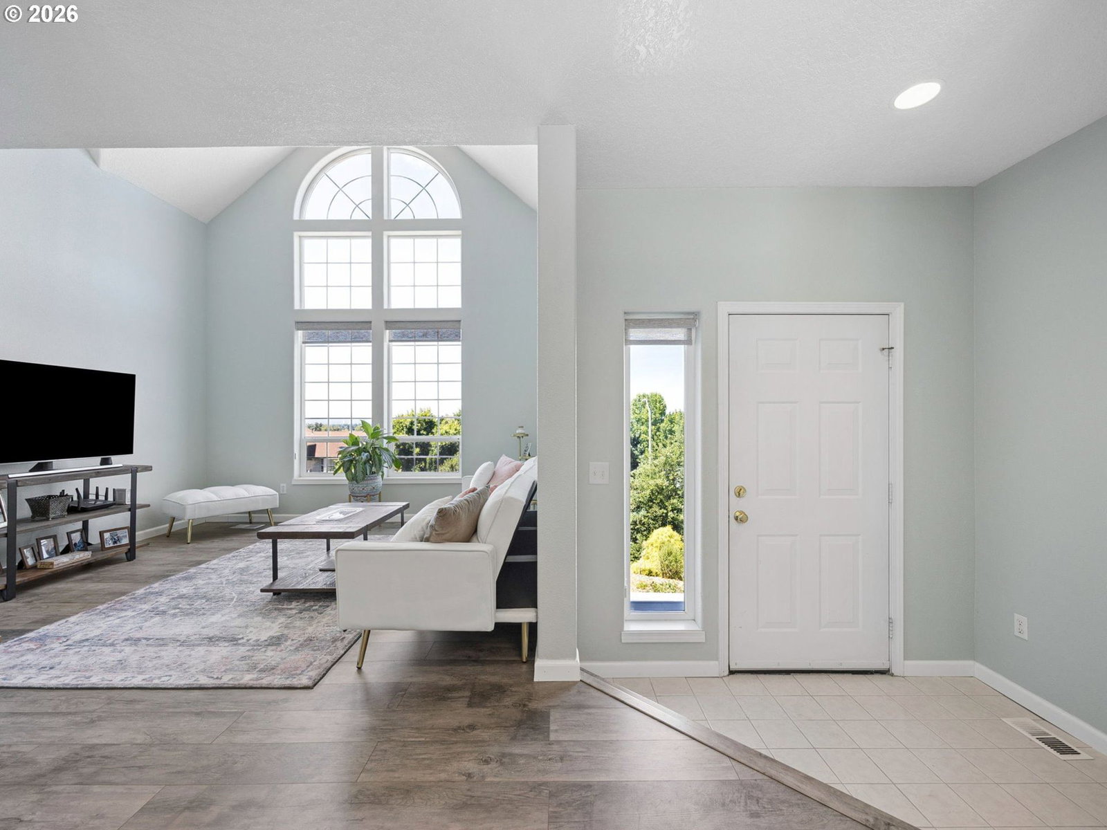 Listing photo 4 of 48, 7042 SE 116TH AVE, Portland, OR, 97266