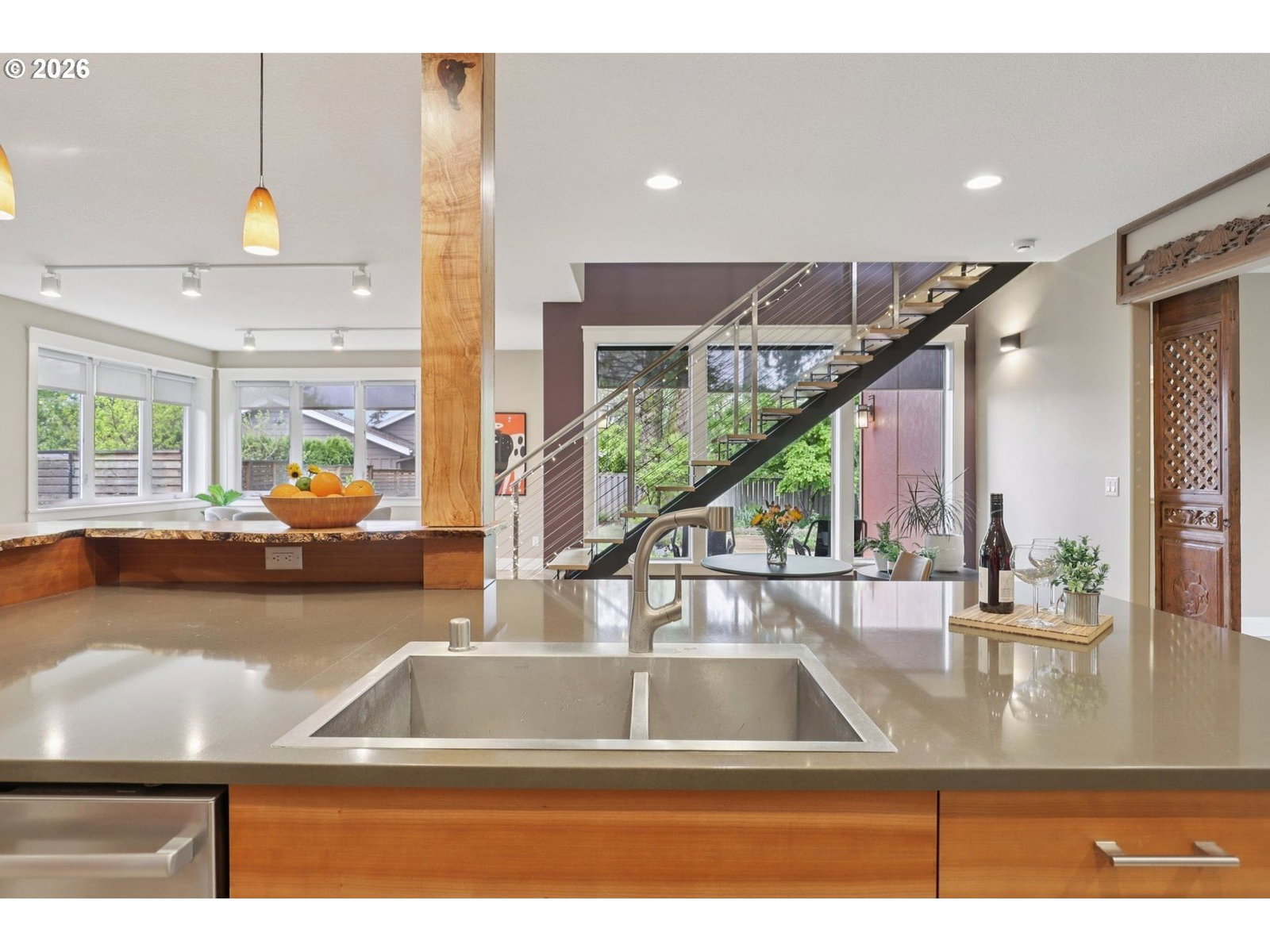 Listing photo 5 of 34, 302 PHOENIX WAY, Vancouver, WA, 98661