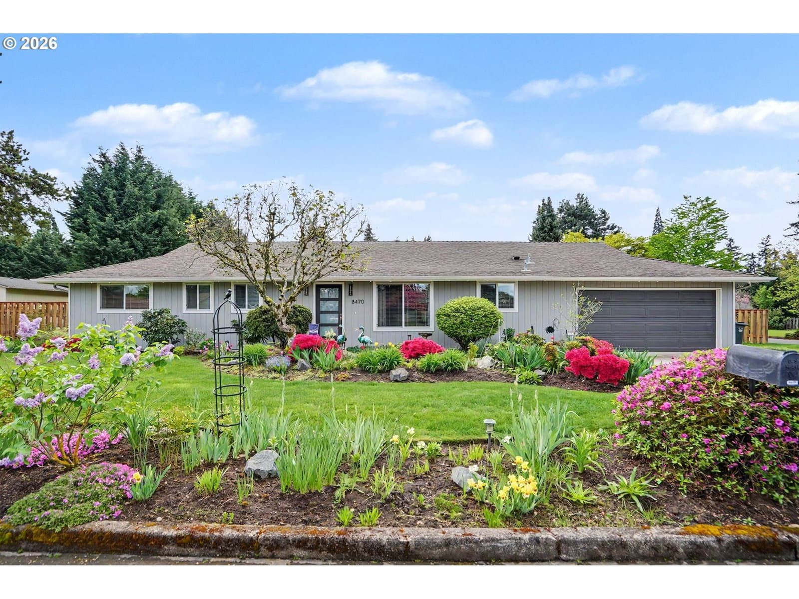Primary listing photo, 8470 SE Hood ST, Clackamas, OR, 97015