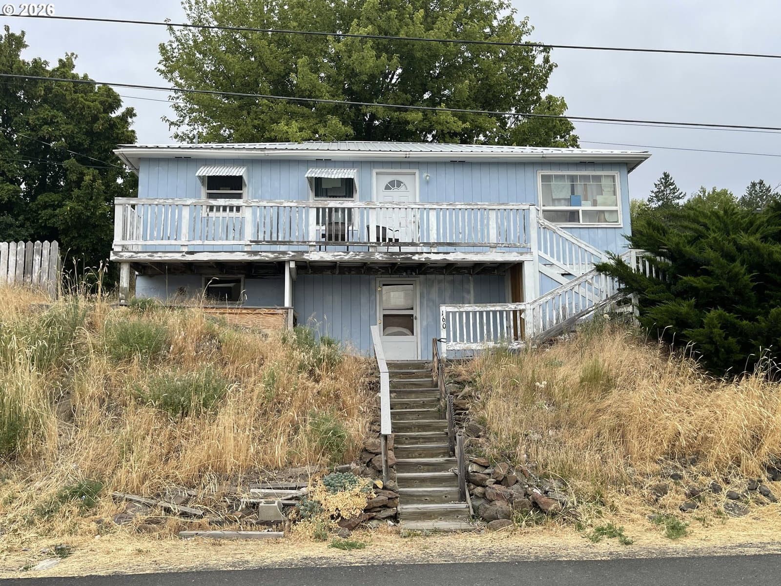 Listing photo 1 of 6