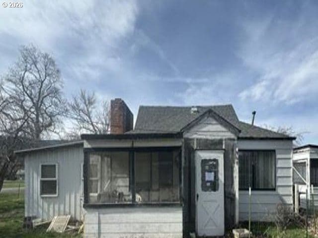 Listing photo 1 of 6