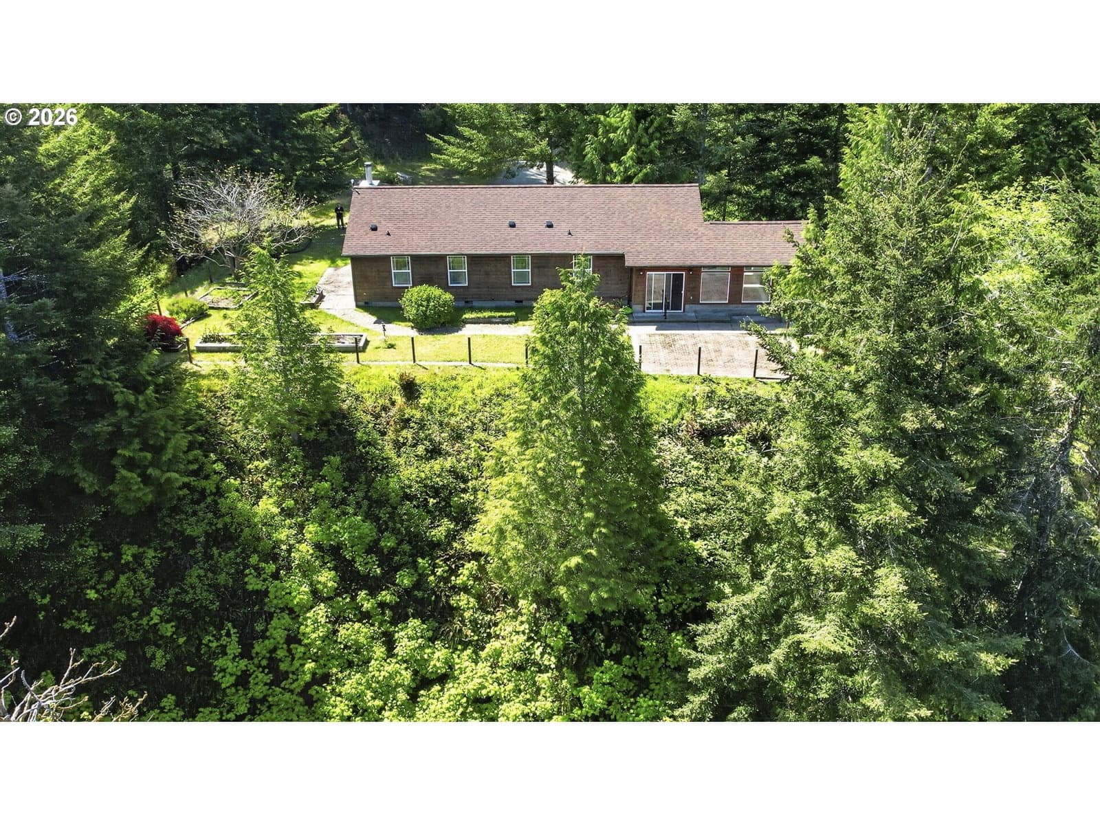 Listing photo 1 of 6