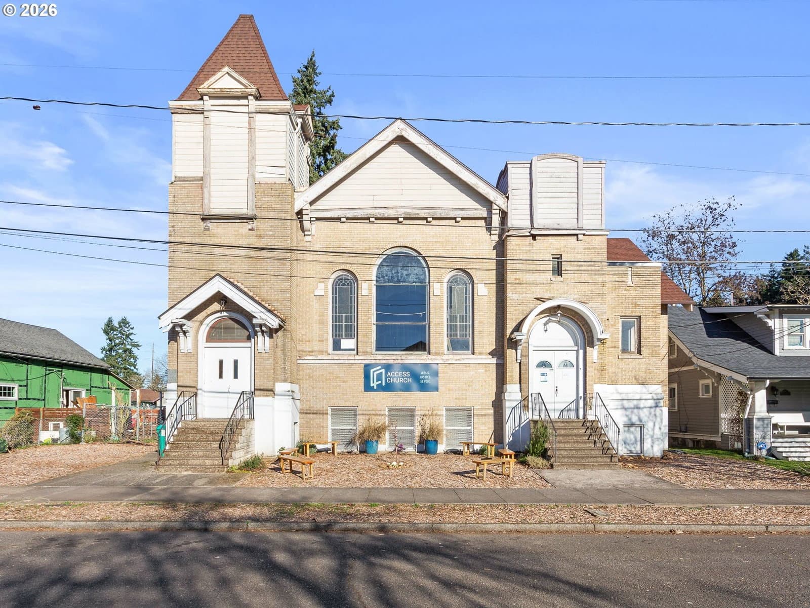 Listing photo 1 of 6
