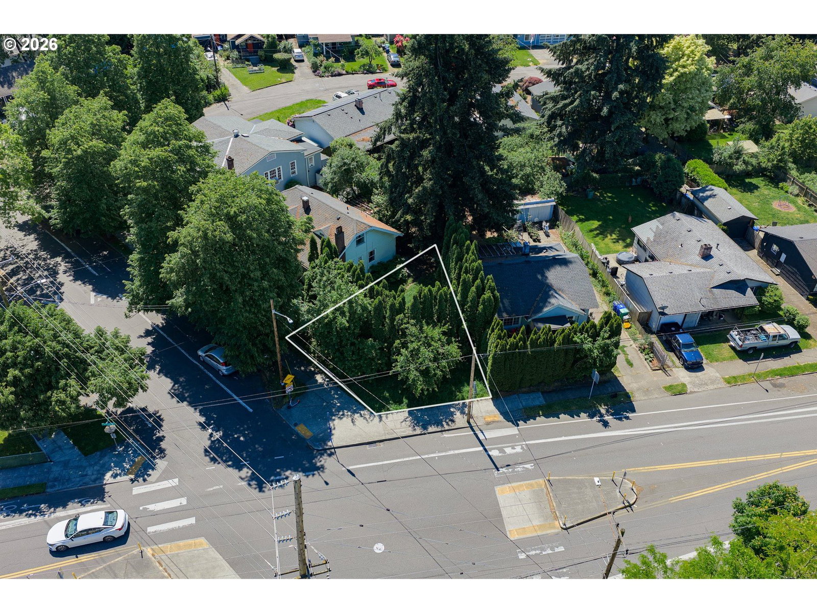 Listing photo 1 of 6