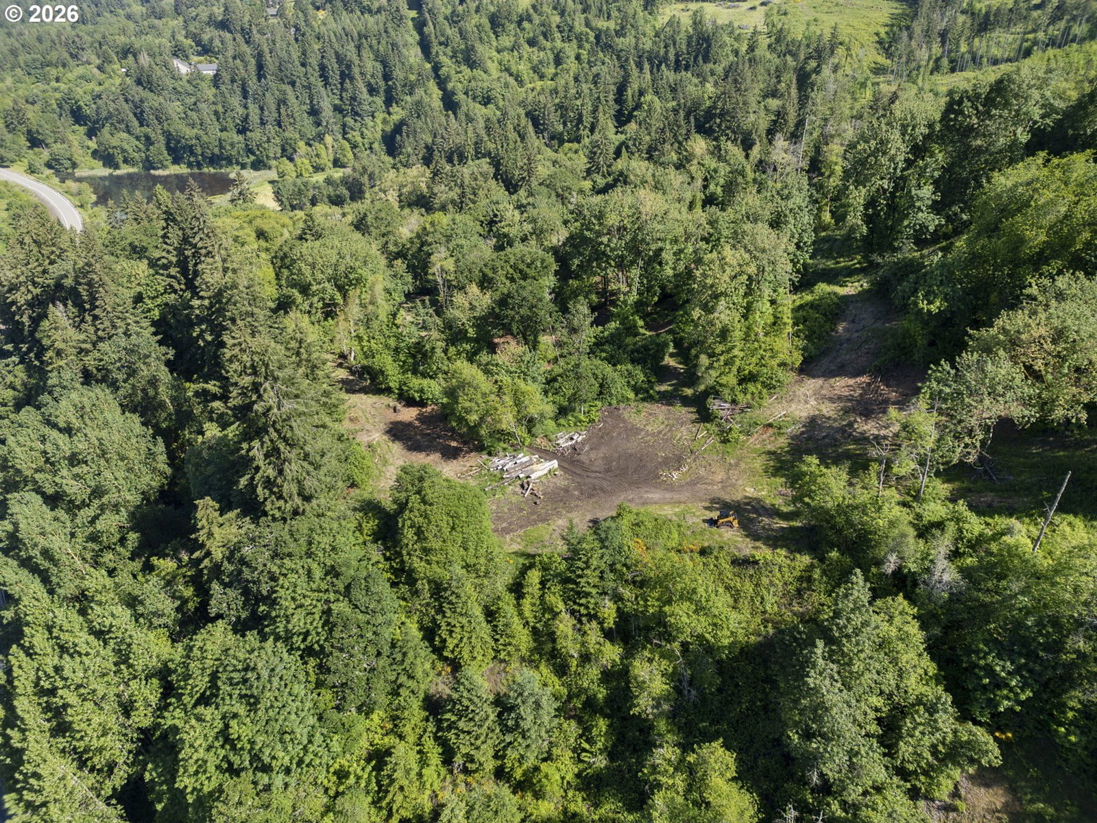 Listing photo 1 of 6